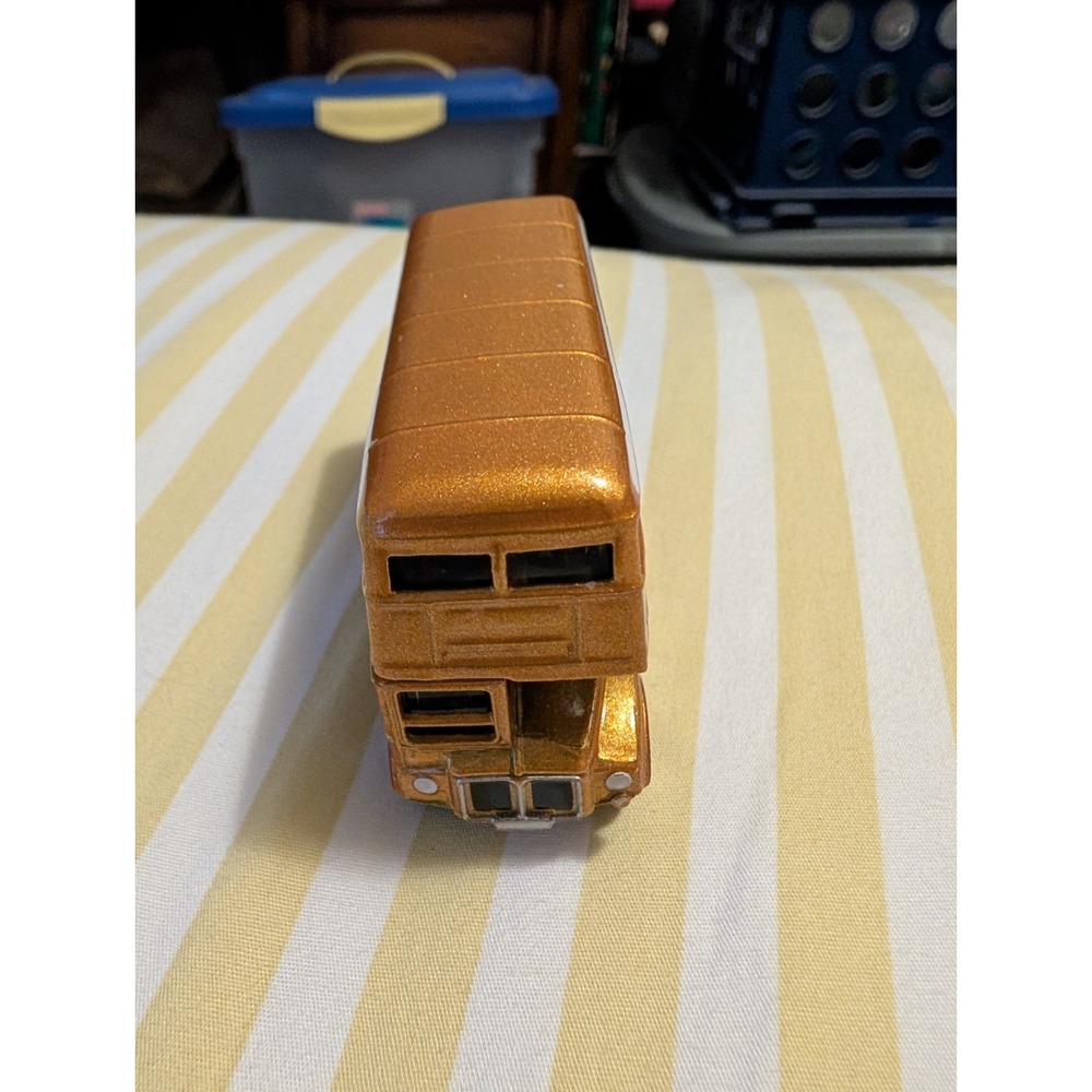 Mattel Matchbox Series 1 Best Of Matchbox Routemaster Bus Gold Diecast 1:64 - Picture 2 of 4